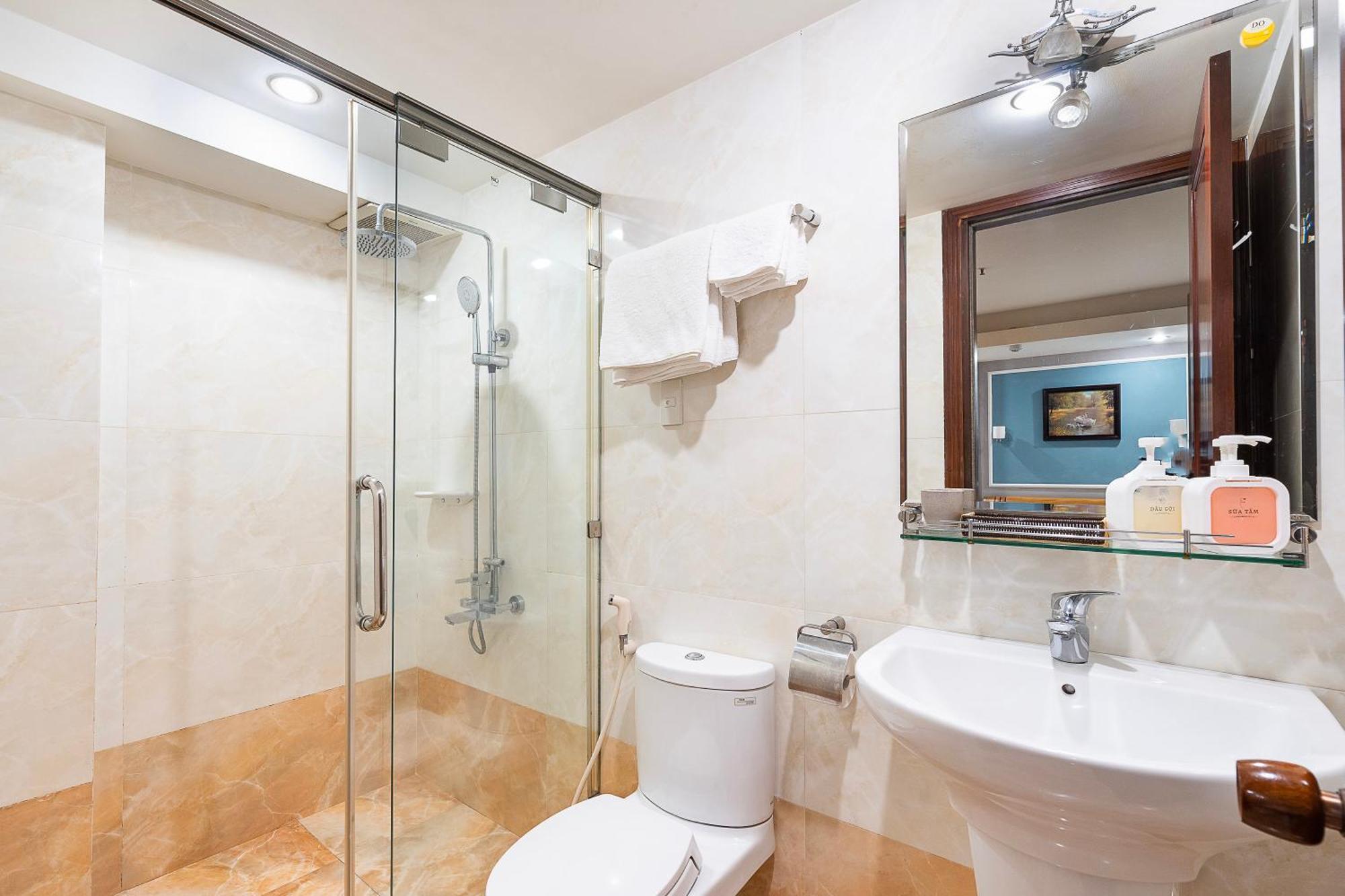 Lucky Star Hotel - Ben Thanh Ho Şi Min Dış mekan fotoğraf